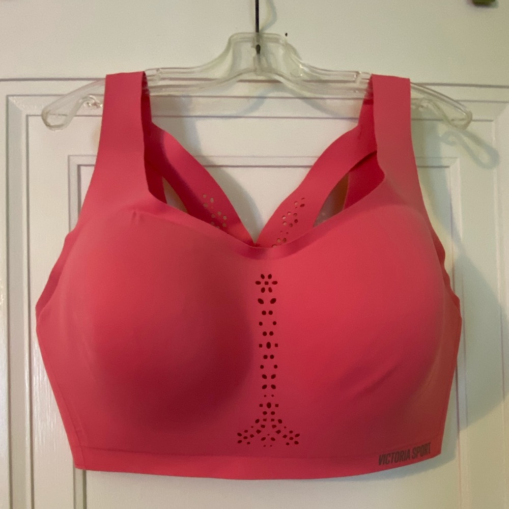 Victoria Sports Bra